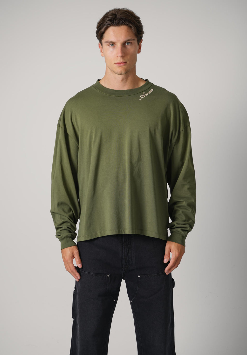 Amiri Script Ls Tee – Deep Olive