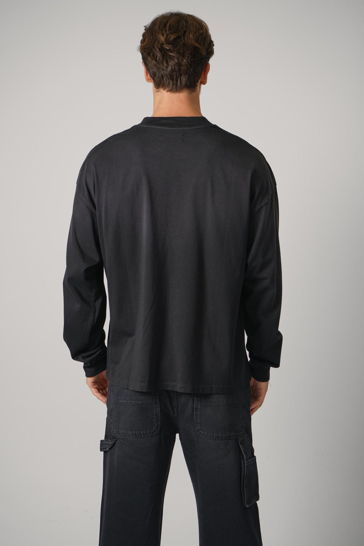 Amiri Script longsleeve Tee – Black