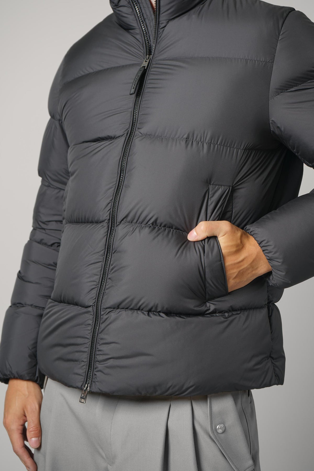 Woolrich Cloud Eagle Jacket – Black
