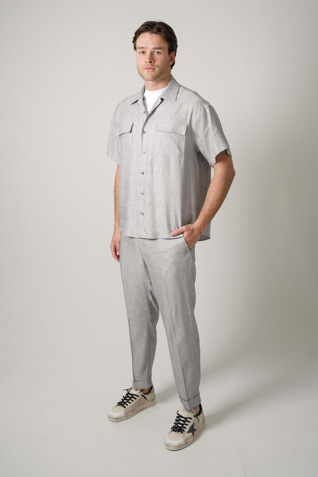 02 Marco Pescarolo Sette Linen Overshirt Grey