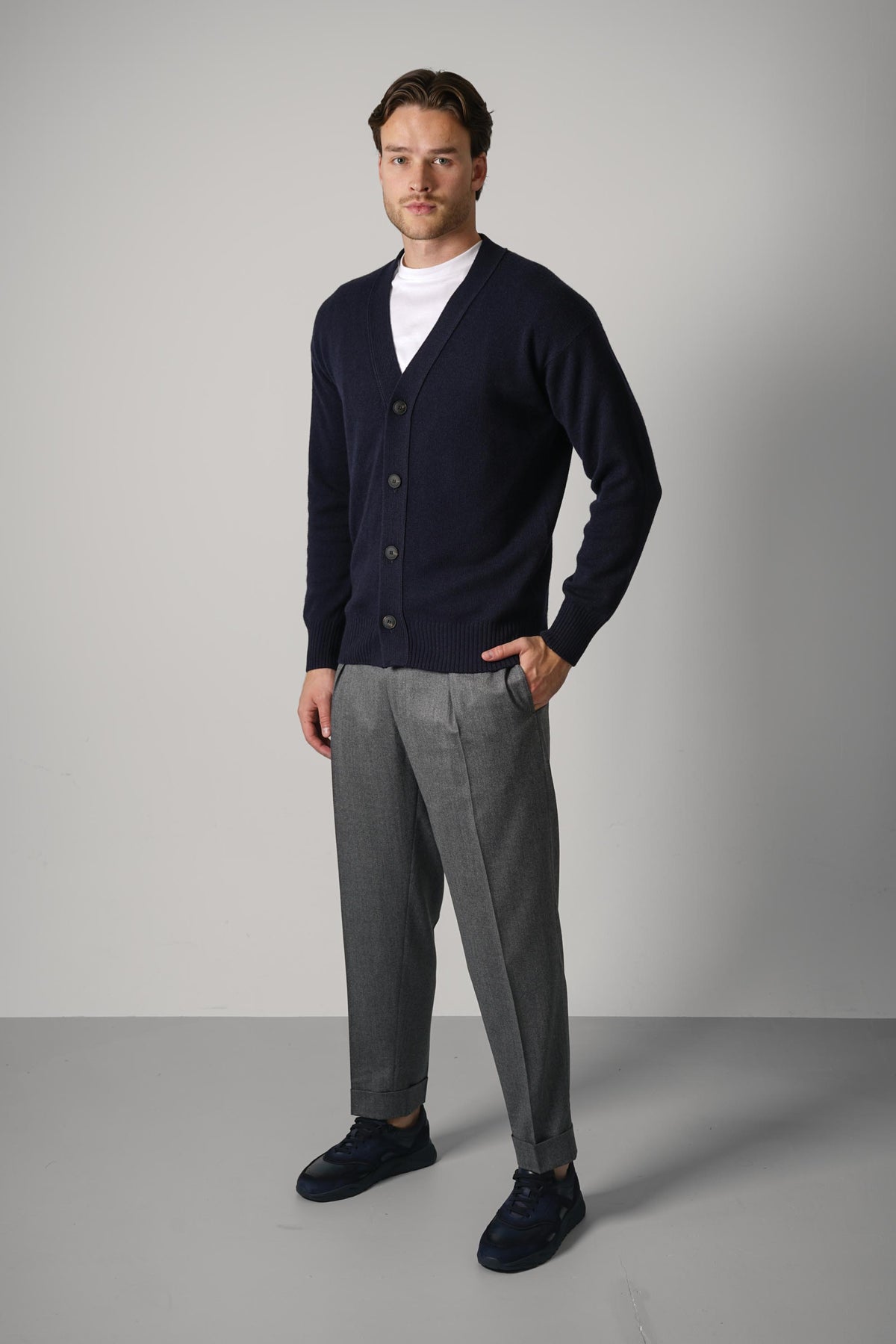 Gran Sasso Cardigan L/S Relaxed Fit – Navy