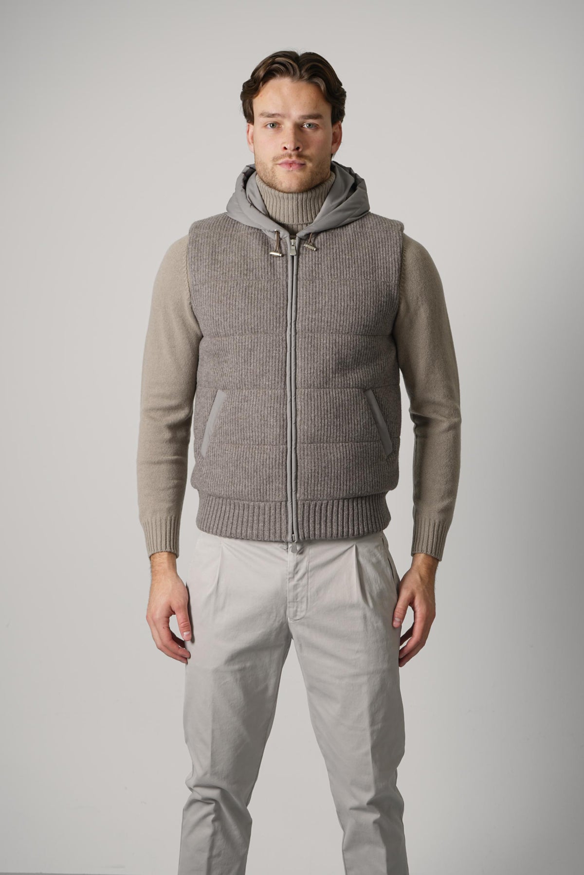 Gran Sasso Sleeveless Jacket – Greige