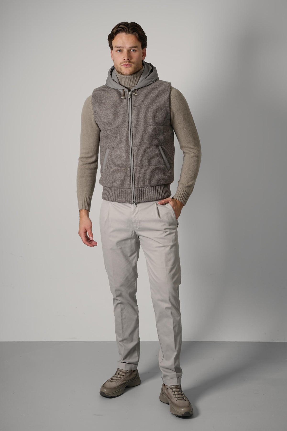 Gran Sasso Sleeveless Jacket – Greige