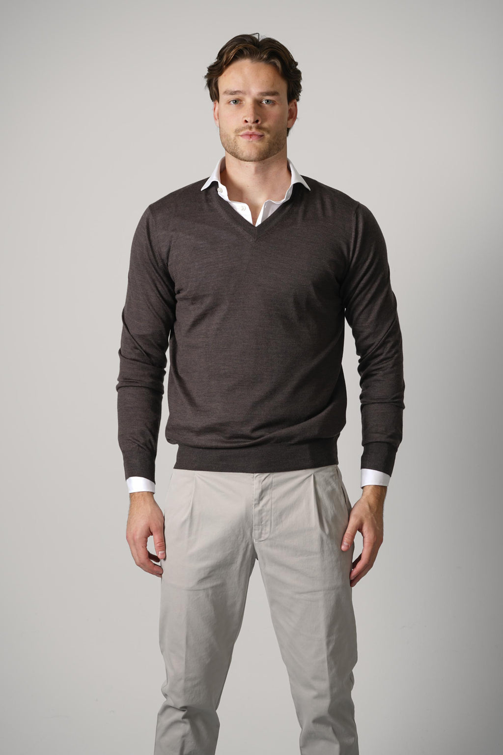 Gran Sasso V-Neck Long Sleeve Knitwear – Brown