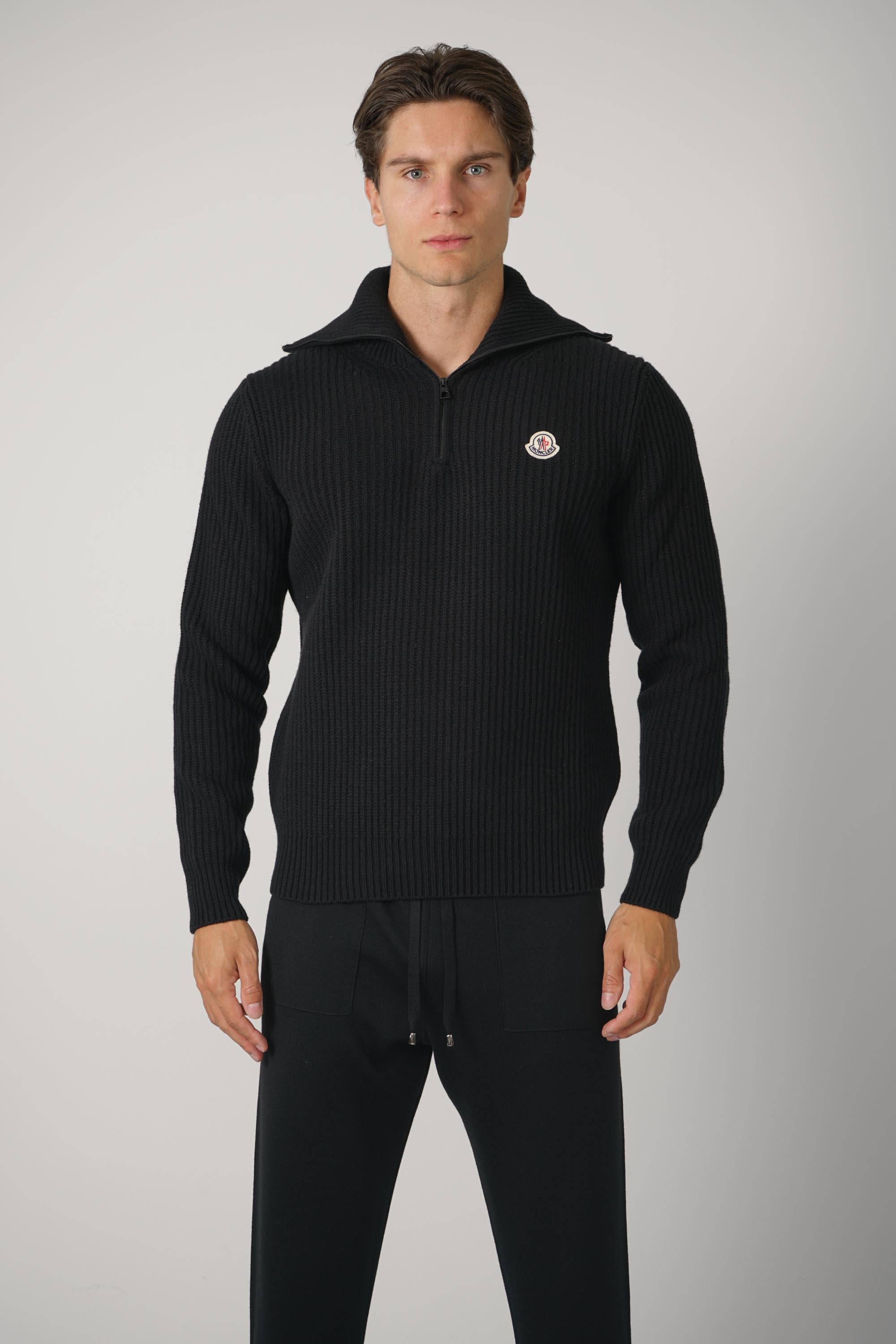 T-Neck – 999