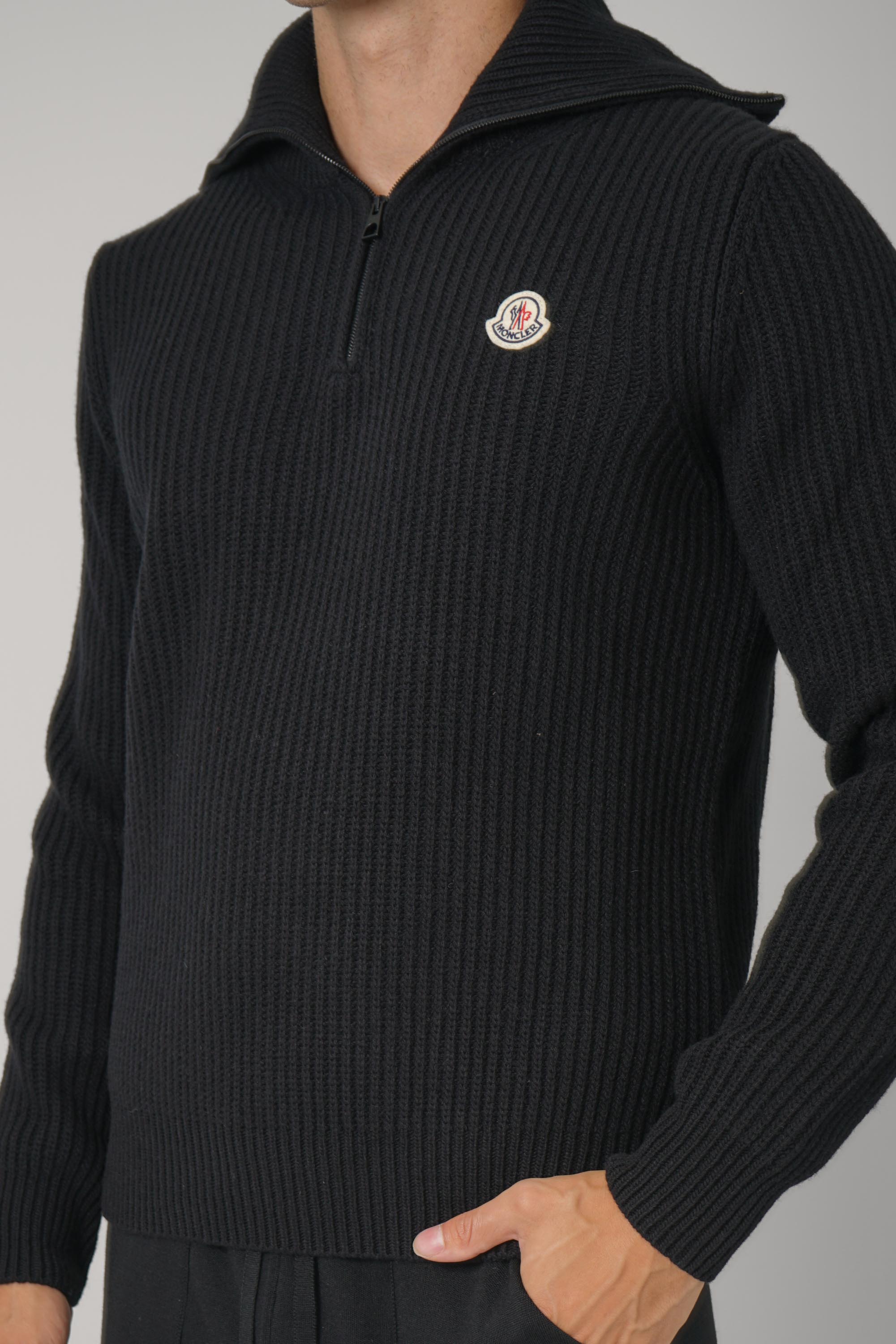 T-Neck – 999