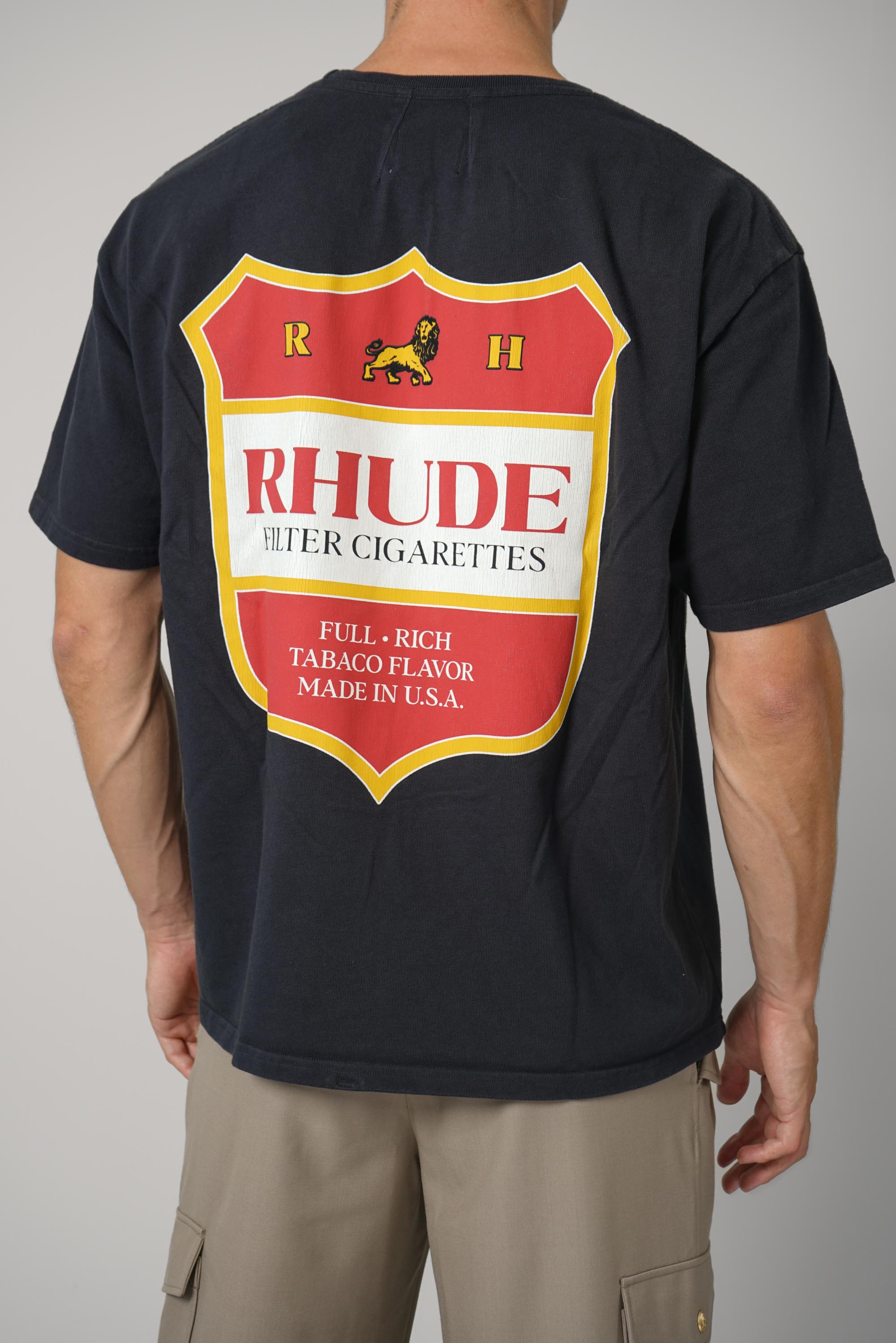 Filtaro Crest Tee – Vintage Black / Red / Yellow