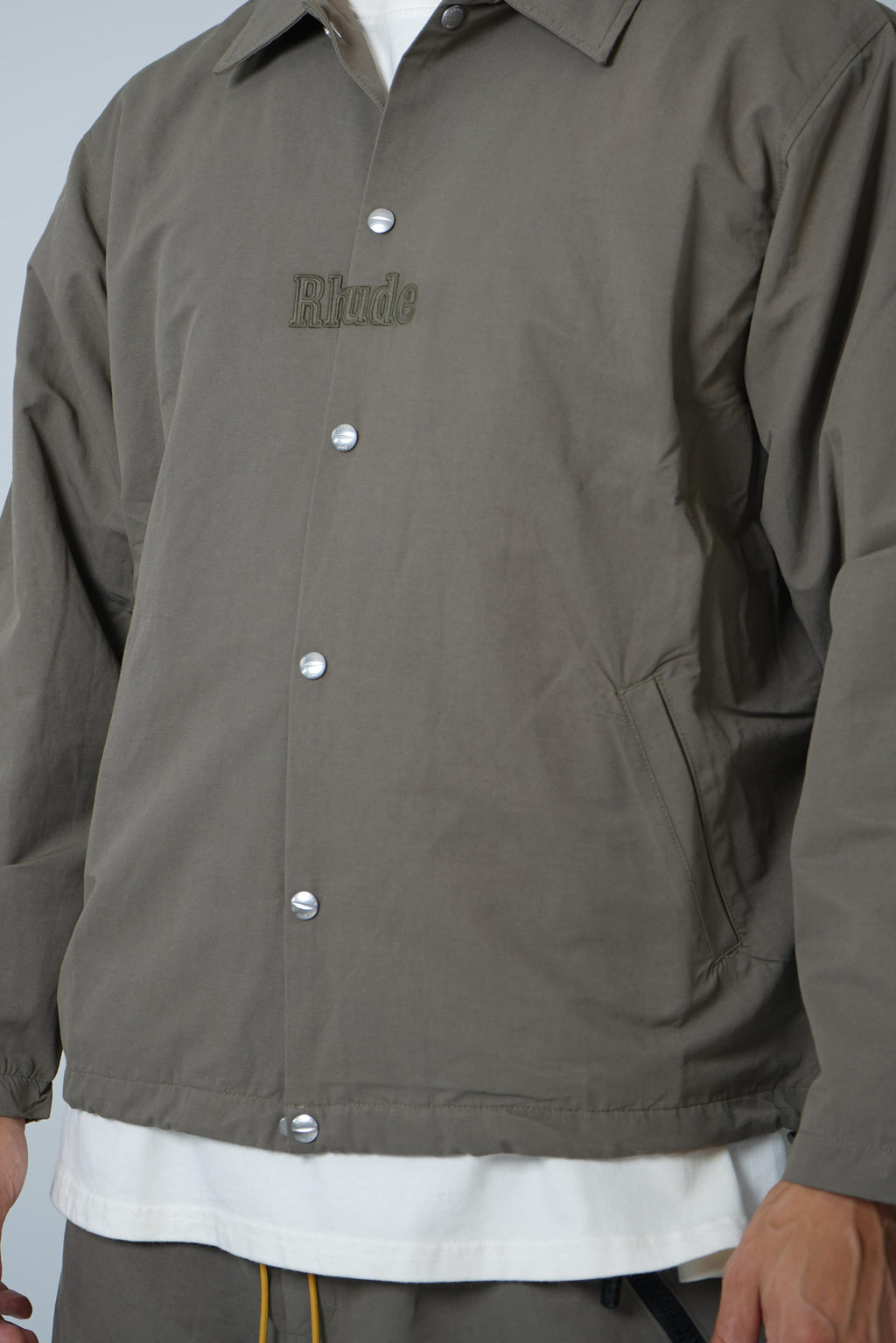 Logo Coaches Jacket – Taupe / Taupe