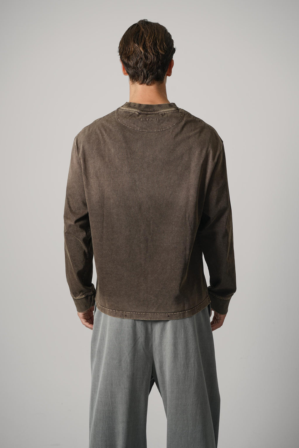 Brams Fruit Distressed Script Logo Longsleeve – Washed Brown
