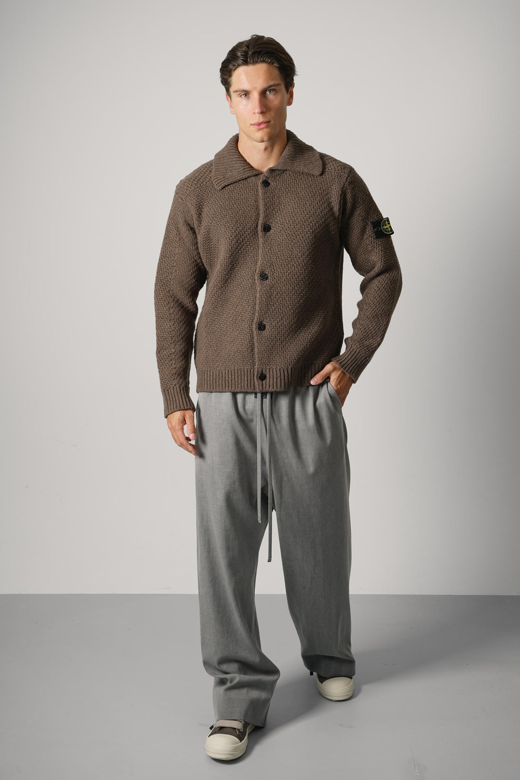 Stone Island Cardigan – Umber Melange (5100056)