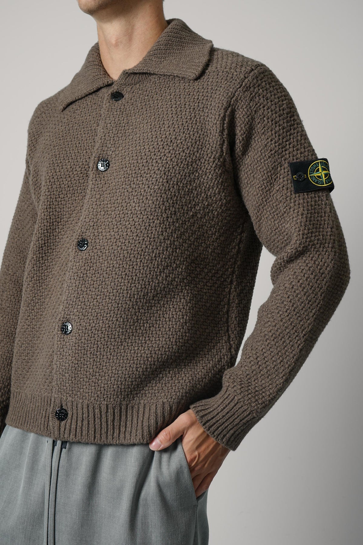 Stone Island Cardigan – Umber Melange (5100056)