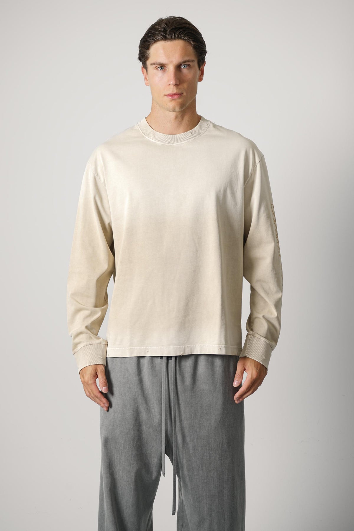 Brams Fruit Distressed Script Logo Longsleeve – Washed Clay