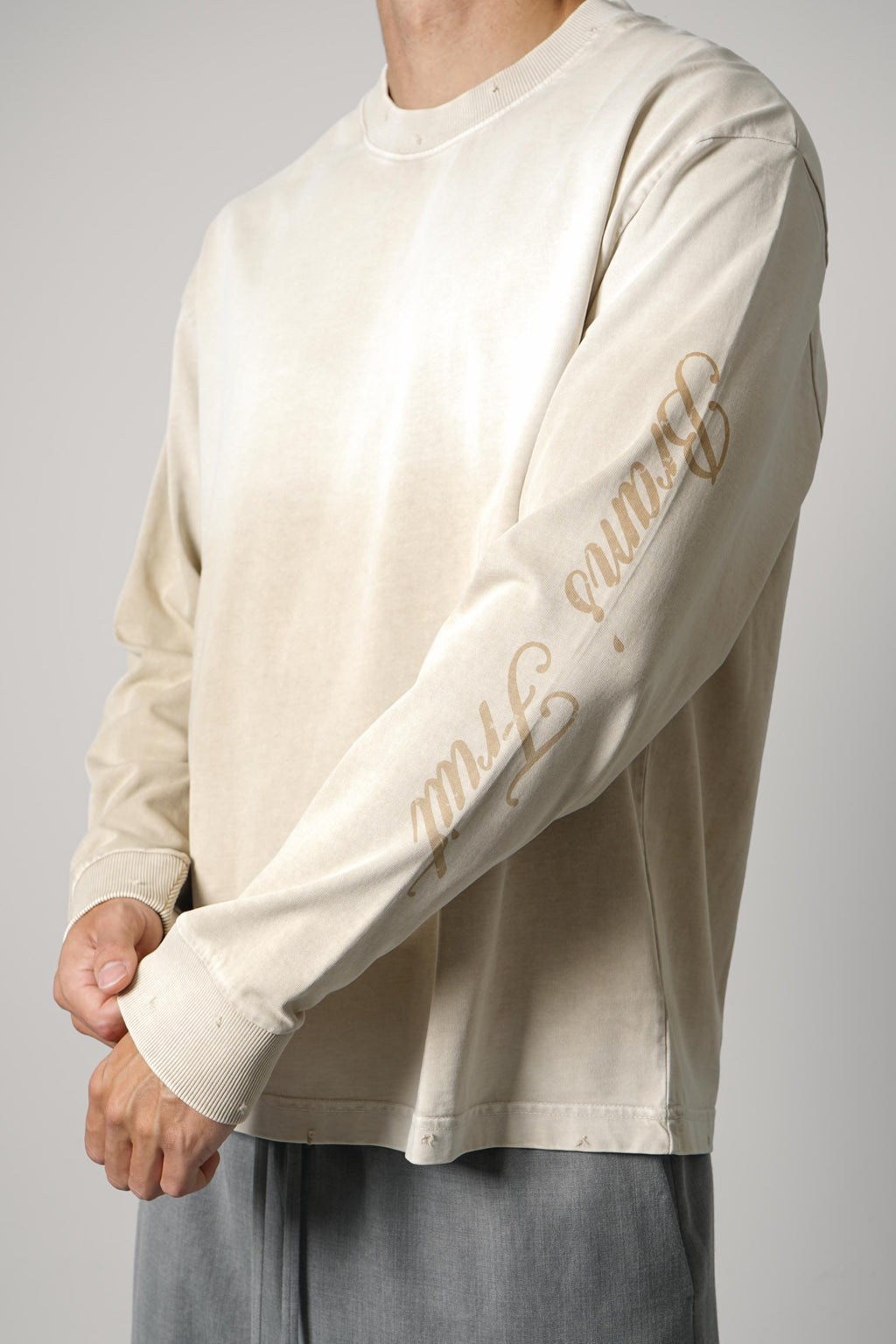 Brams Fruit Distressed Script Logo Longsleeve – Washed Clay