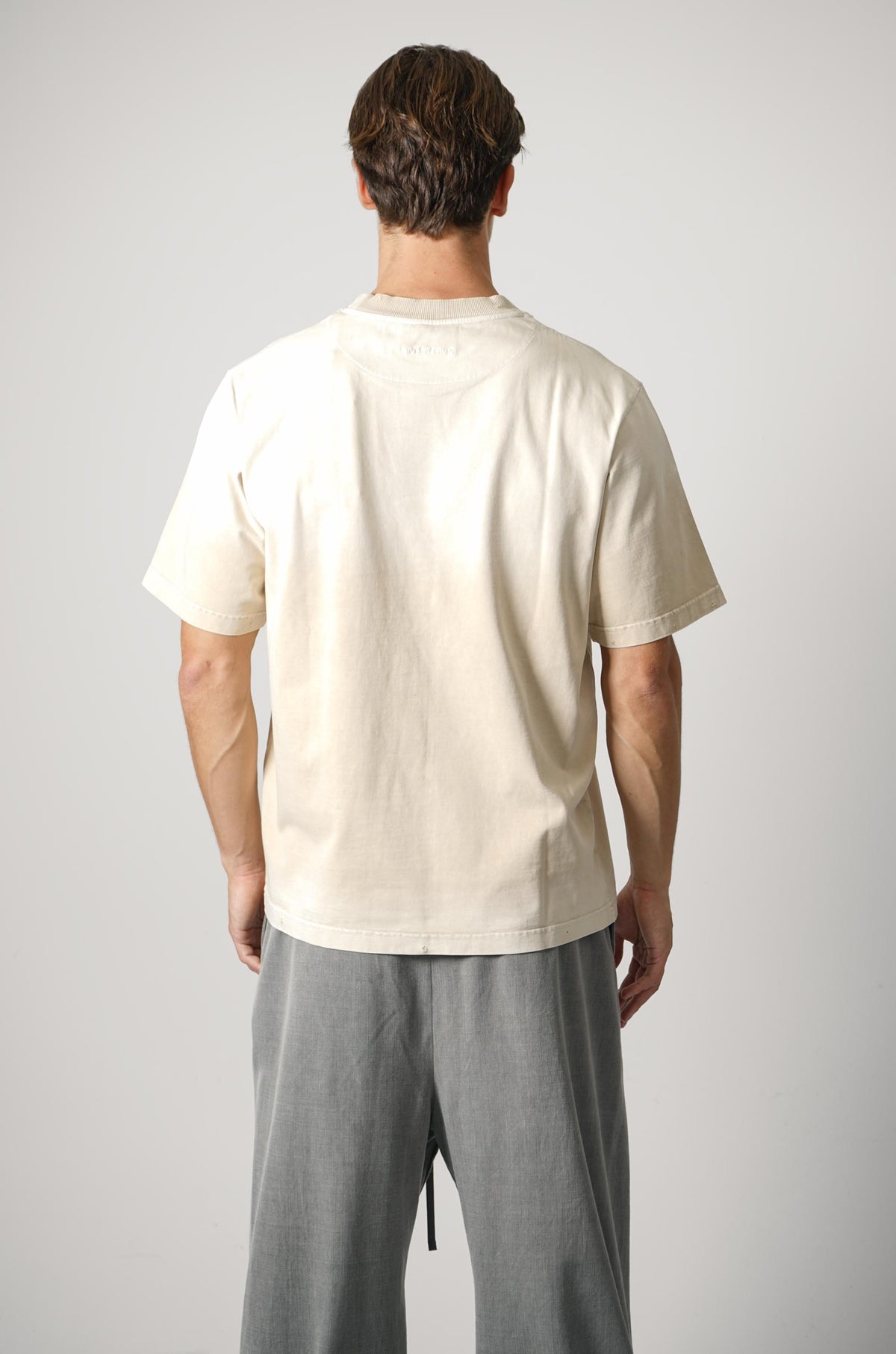 Brams Fruit Distressed Script Logo T-shirt – Clay