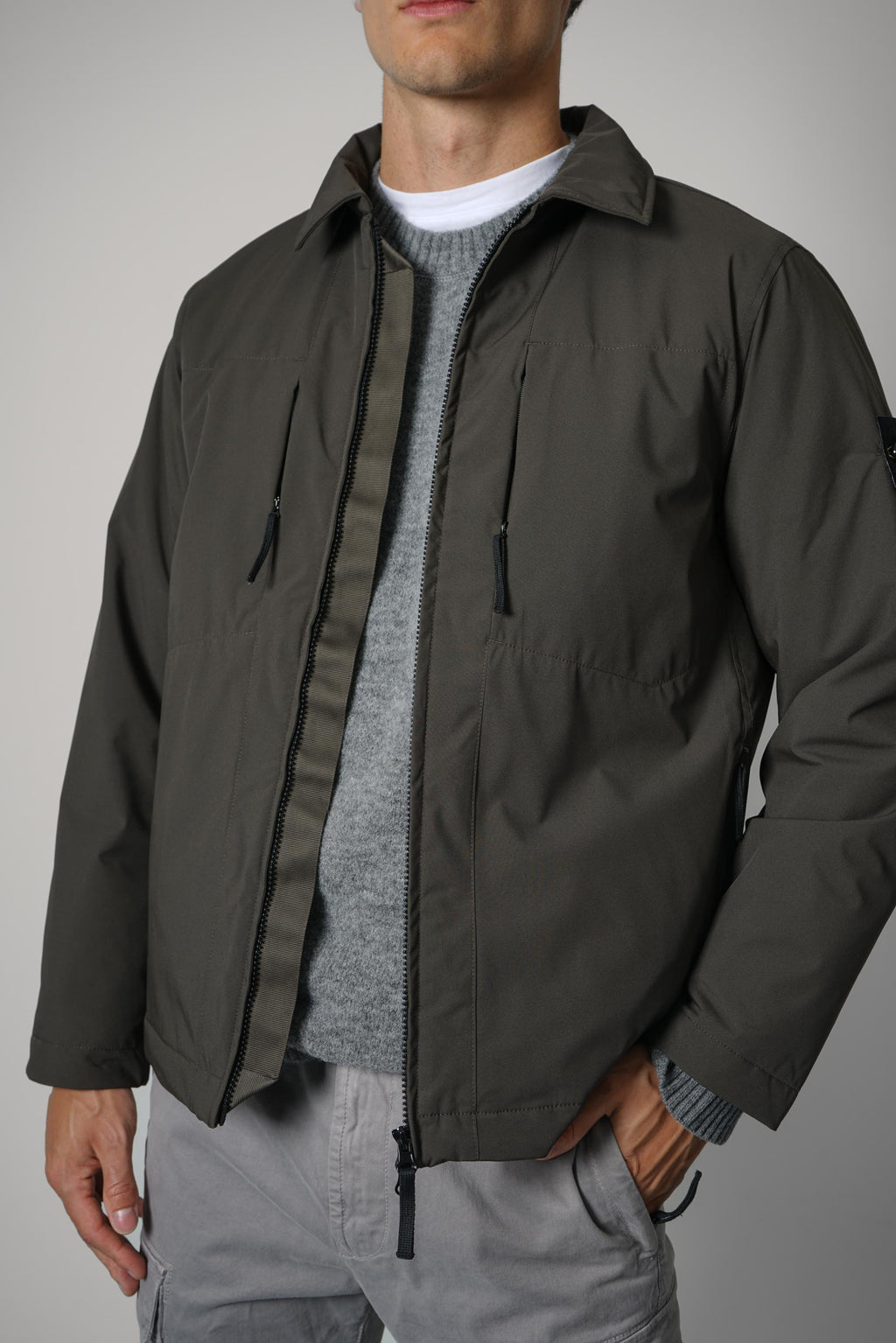 Stone Island Jacket – Coal Grey (Q100036)