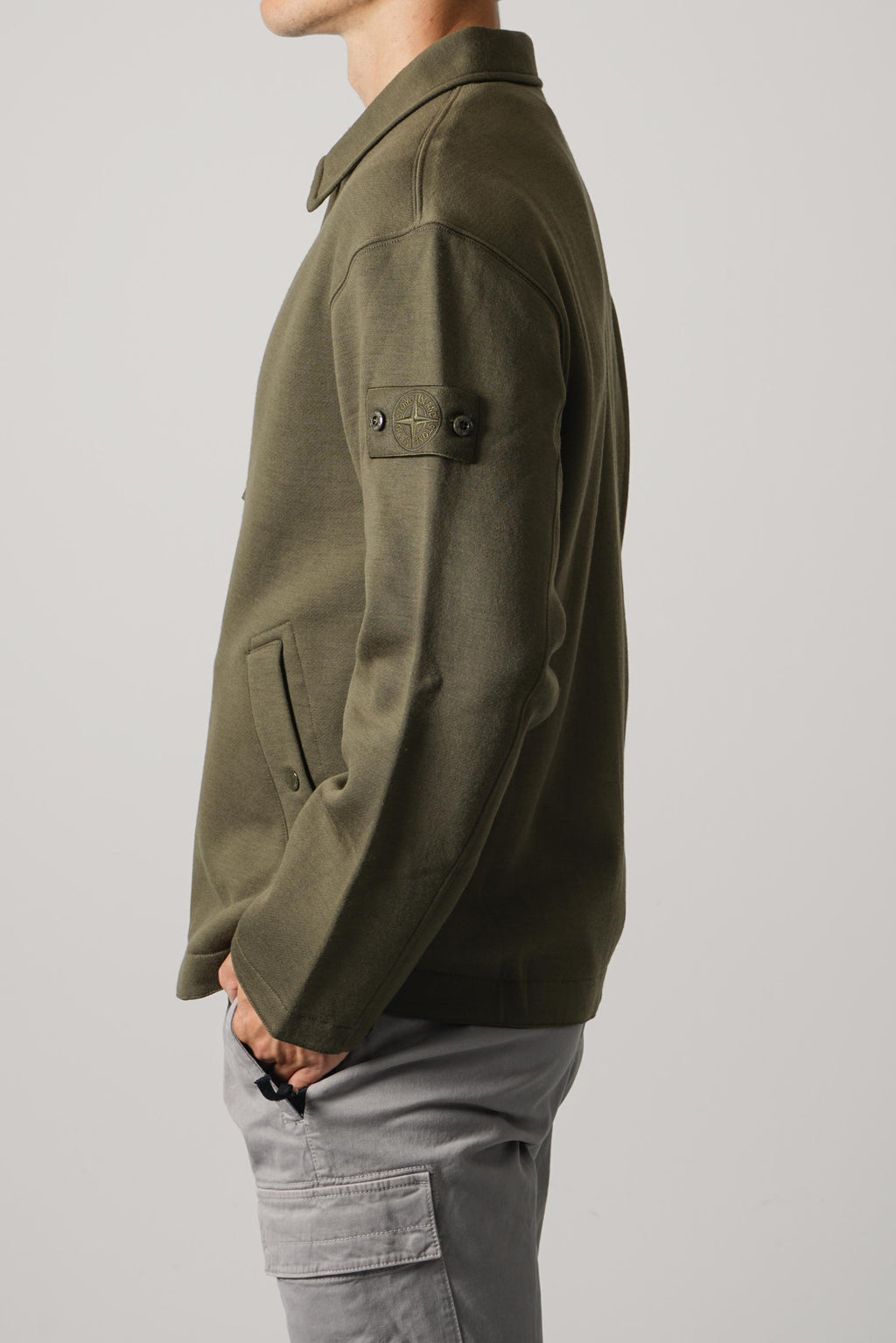 Stone Island Zip-Up Cardigan – Military Green (6100014)