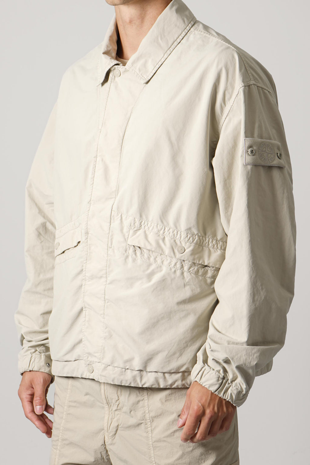 Stone Island Ghost Jacket – Beige (Q100028)