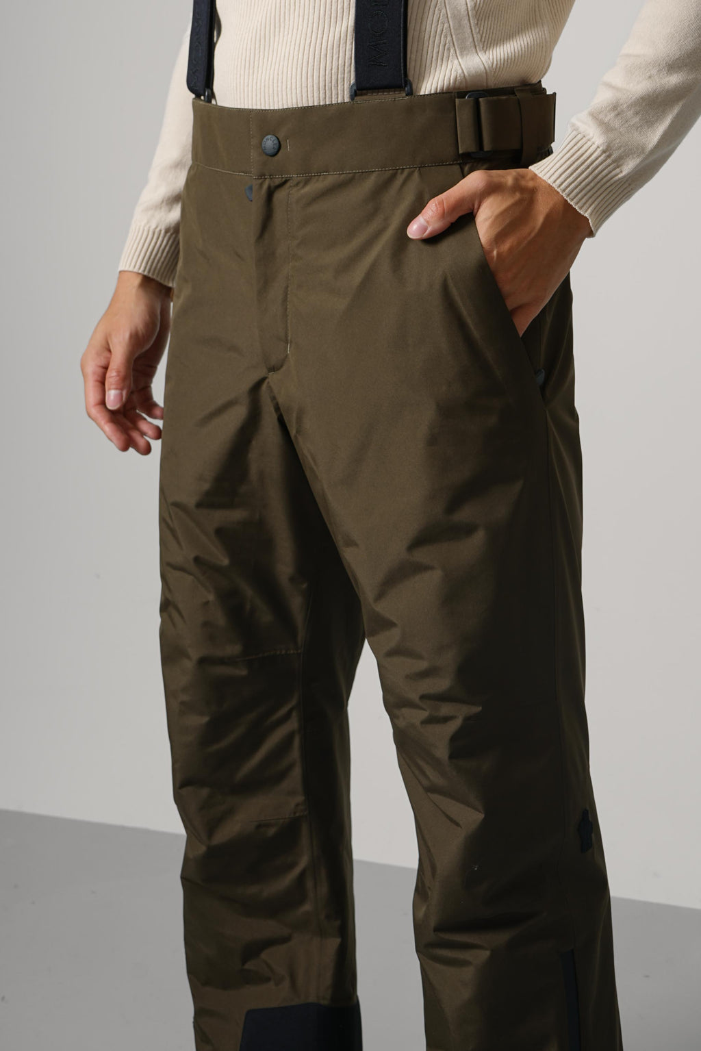 Moncler Grenoble Ski Trousers – 824 green