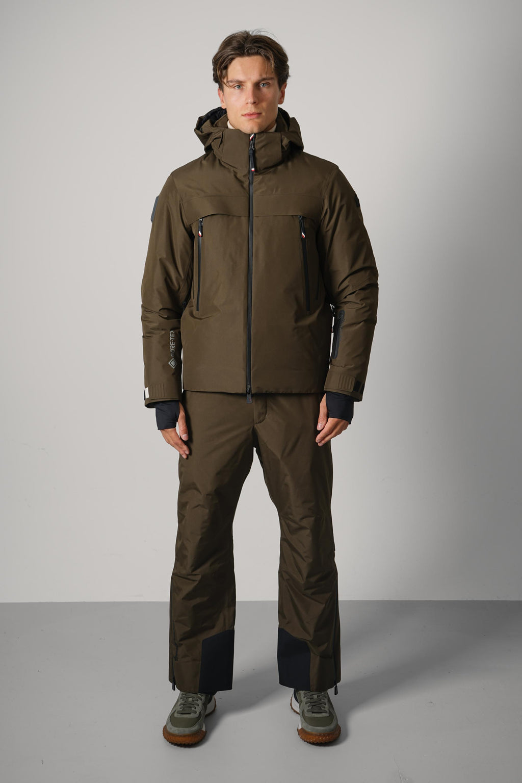 Moncler Grenoble Ski Trousers – 824 green