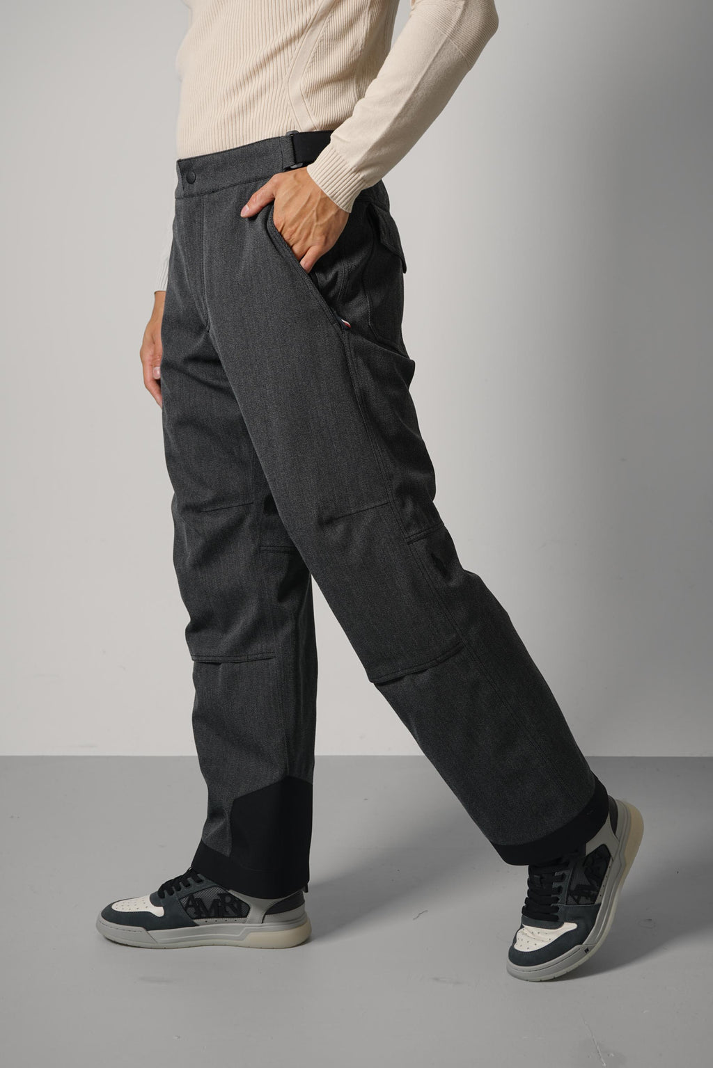 Moncler Grenoble Ski Trousers – 944 (599S5)