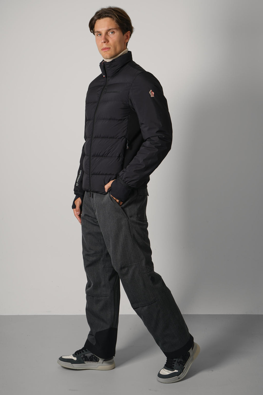 Moncler Grenoble  Araripe Mid Layer – Black (539X6)