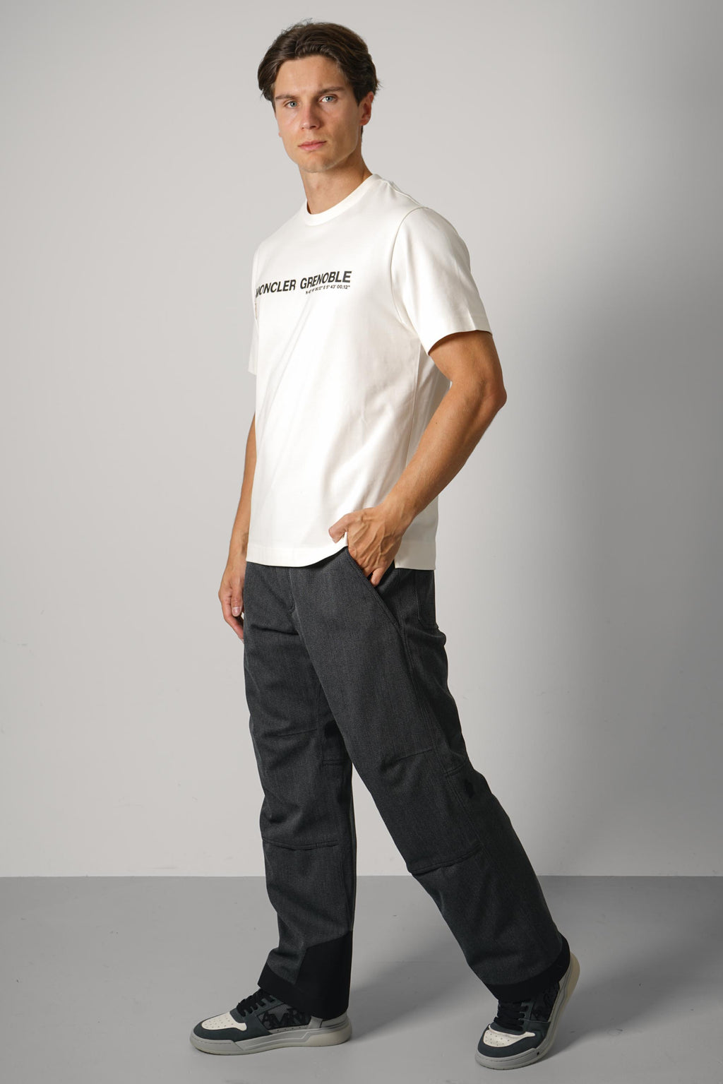 Moncler Grenoble T-shirt offwhite