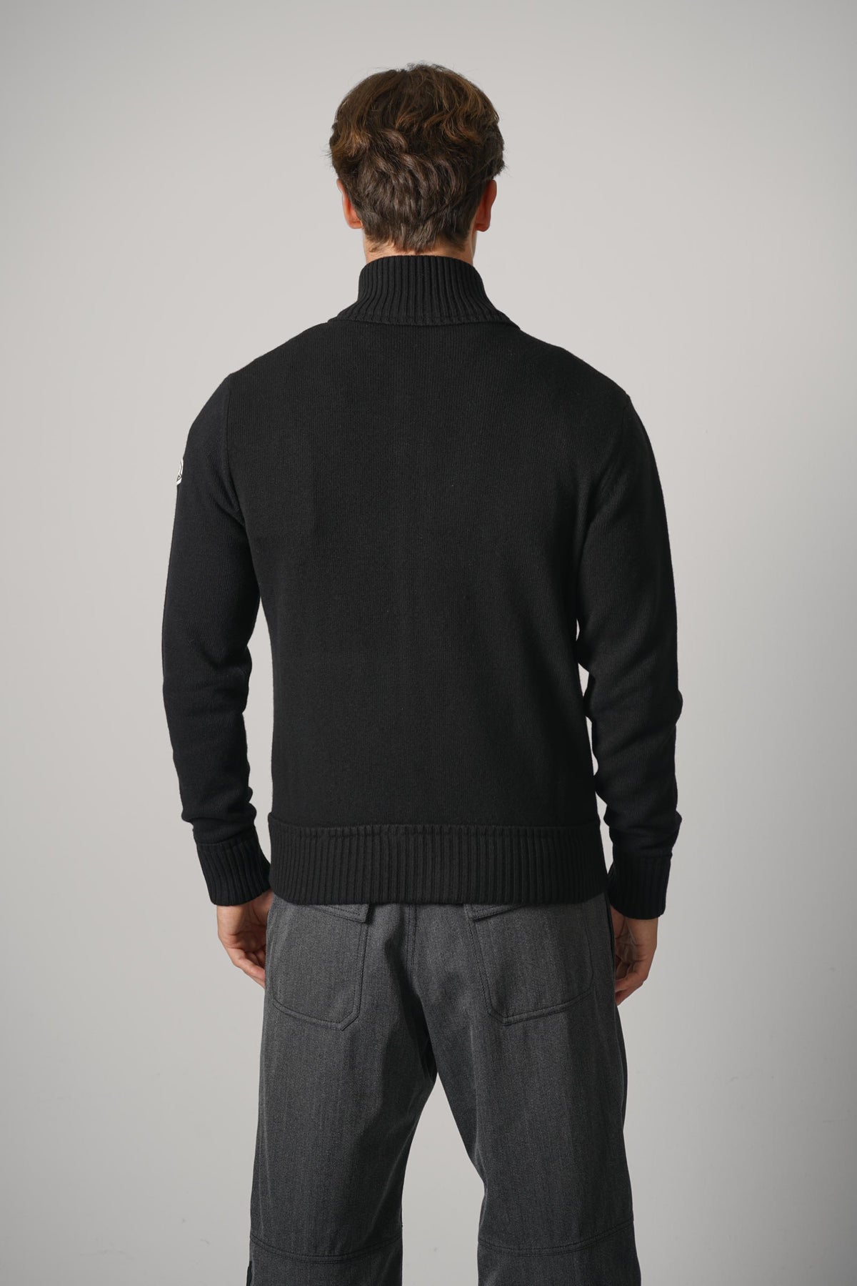 Moncler Tricot Cardigan 9B00029 – black