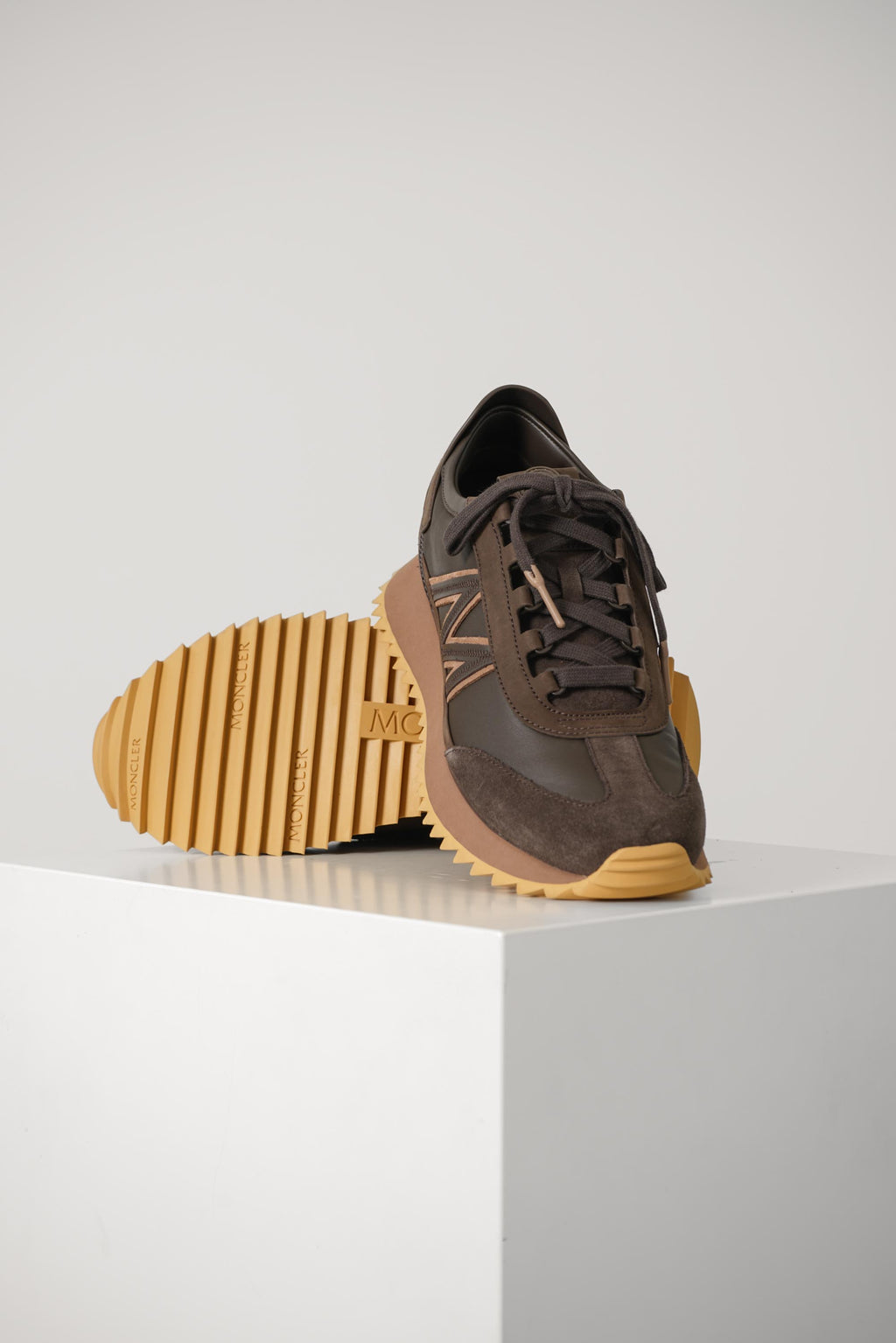 Pacey2 Low Top Sneakers 264