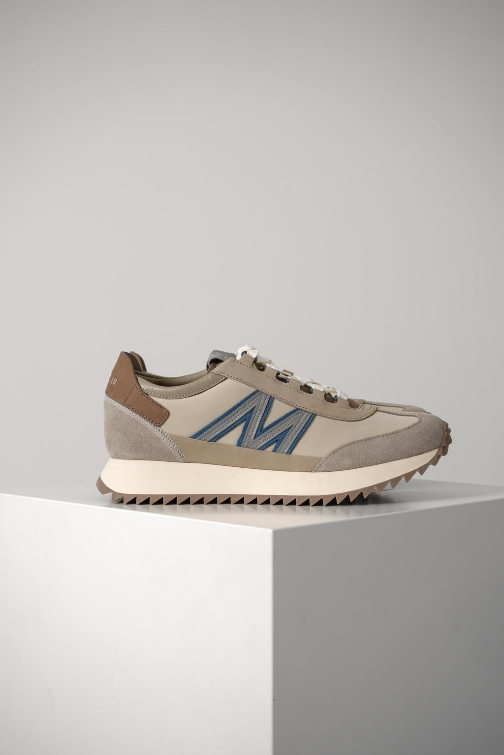 Pacey2 Low Top Sneakers 22E