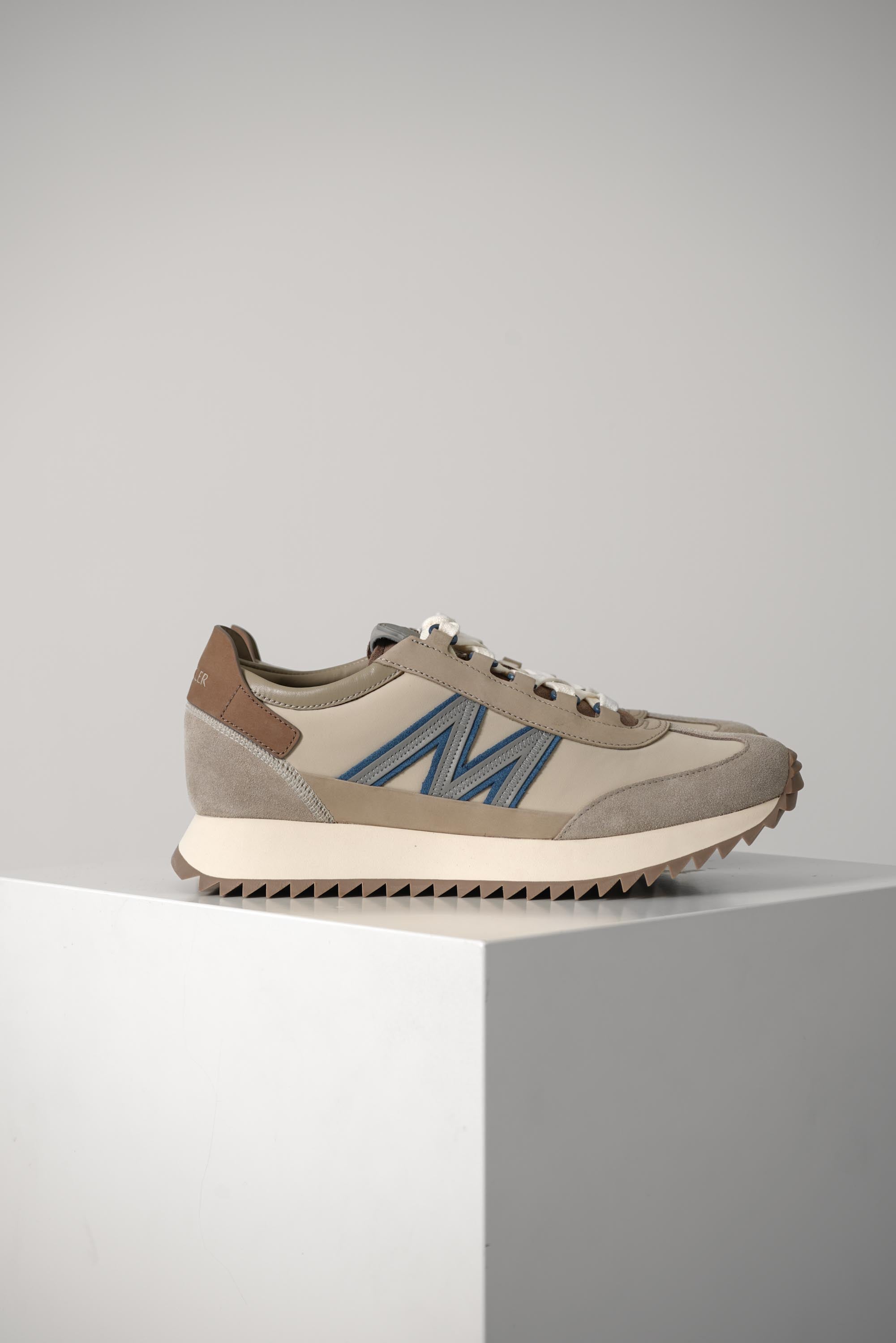 Pacey2 Low Top Sneakers 22E