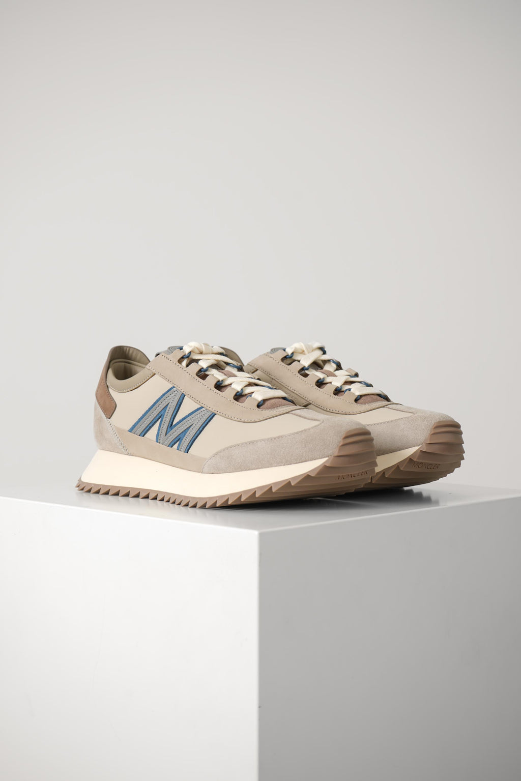 Pacey2 Low Top Sneakers 22E