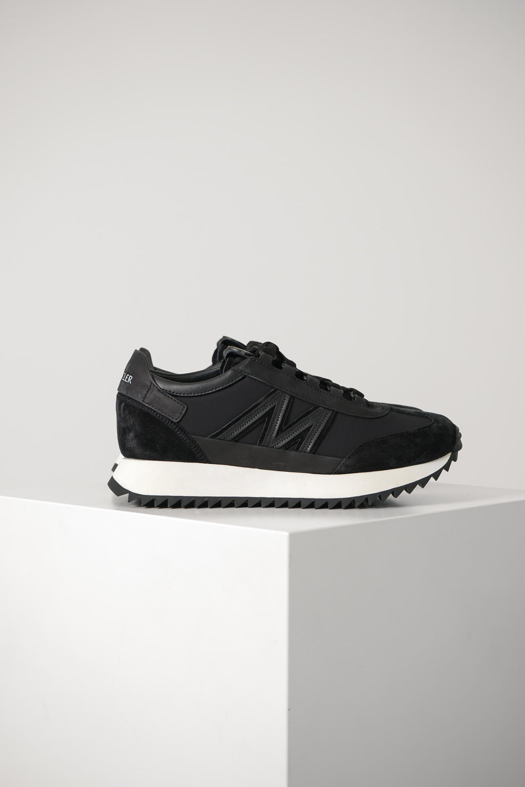 Pacey2 Low Top Sneakers 999