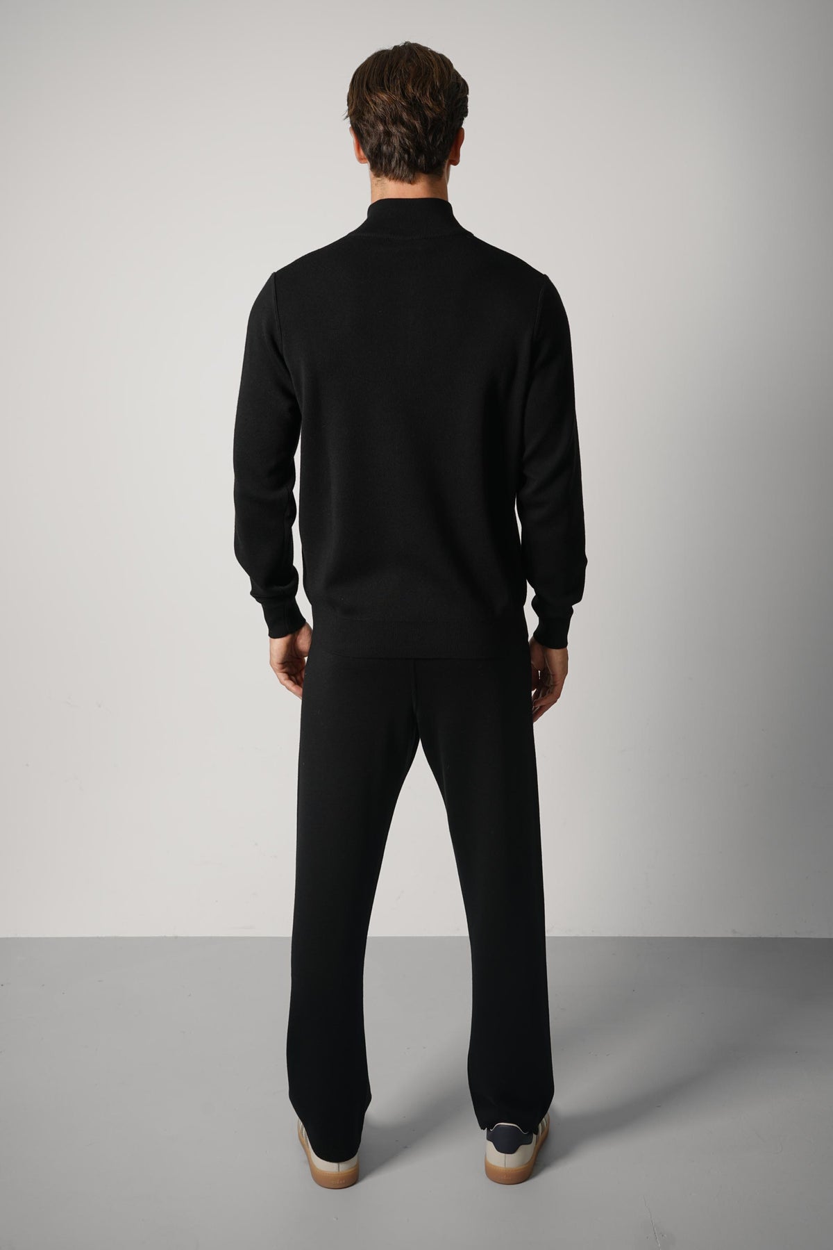 Filippo De Laurentiis Mezza Zip ML RM16F – Nero