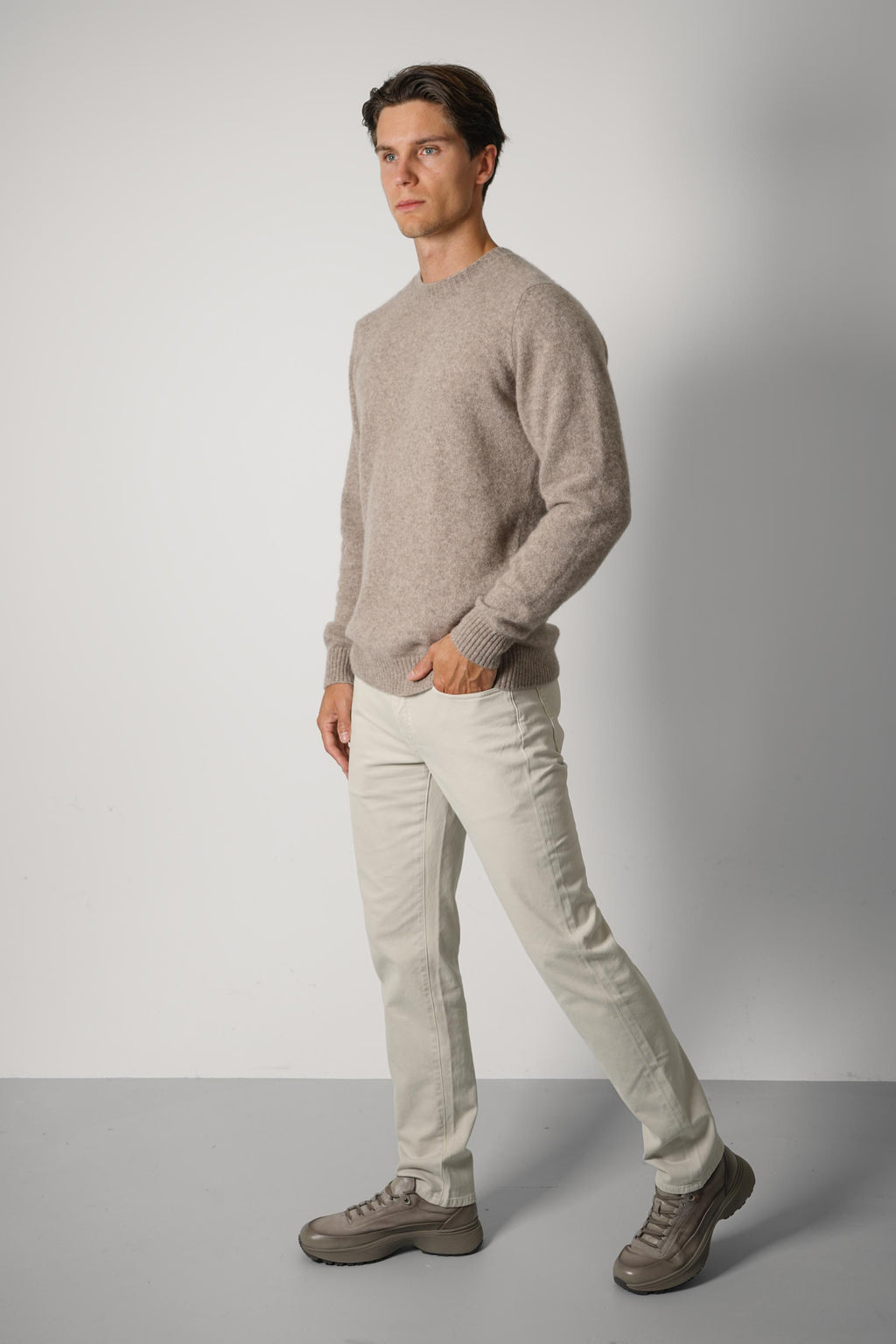 Filippo De Laurentiis G.Collo ML CS7RG – Greige