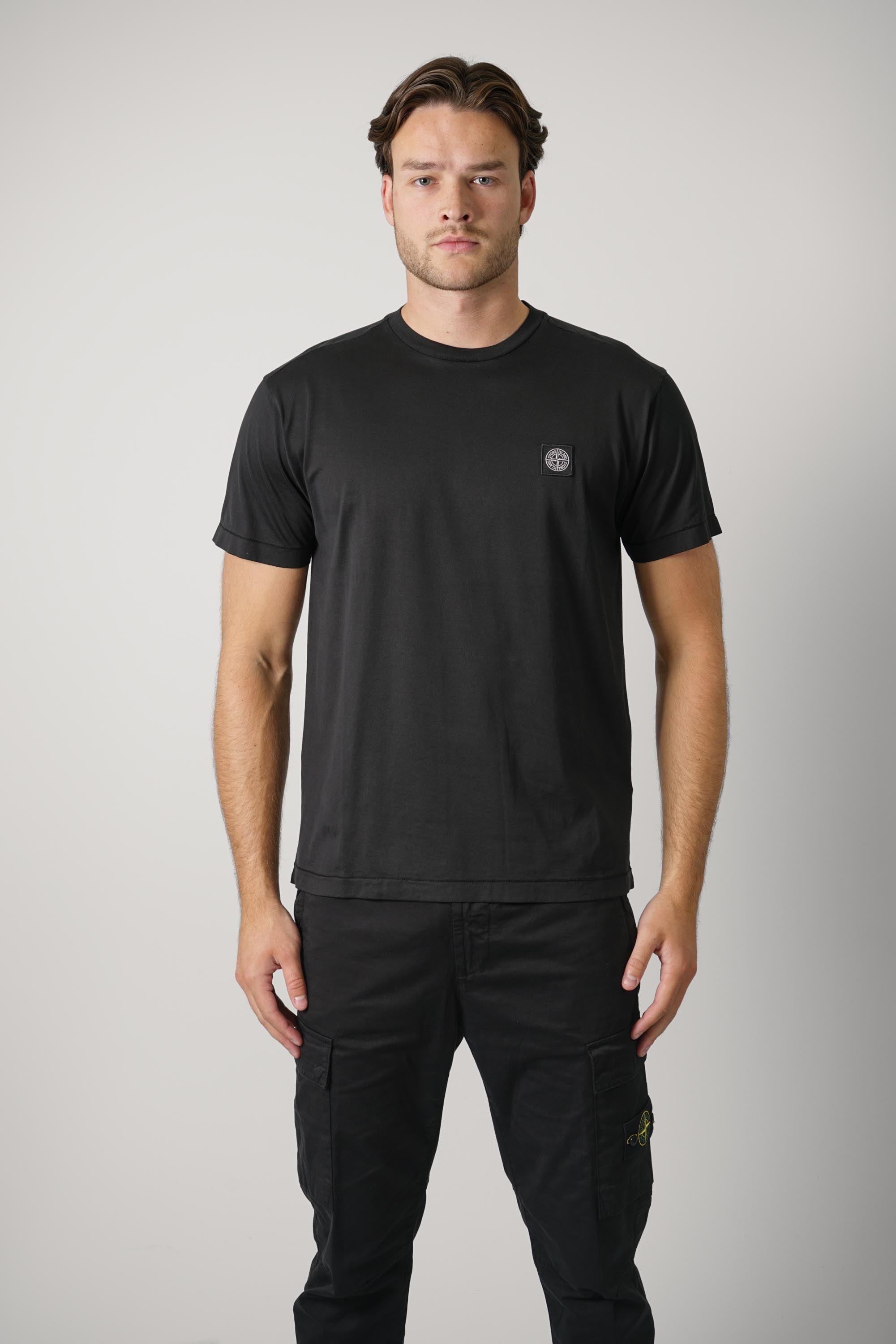 T-Shirt – Black (2100027)