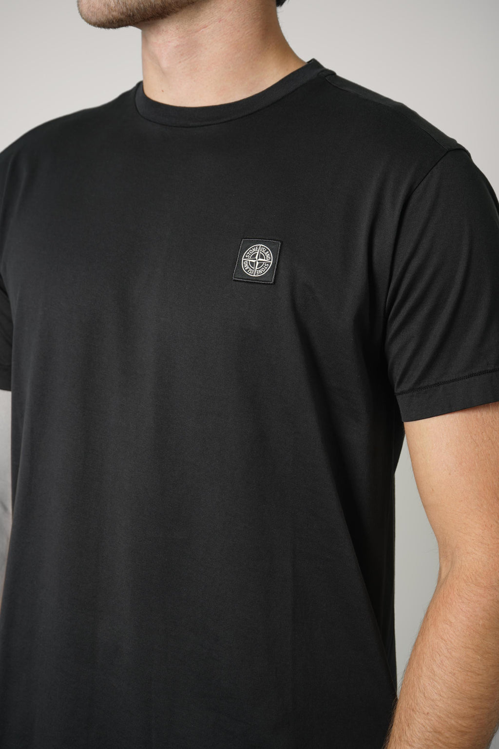 T-Shirt – Black (2100027)