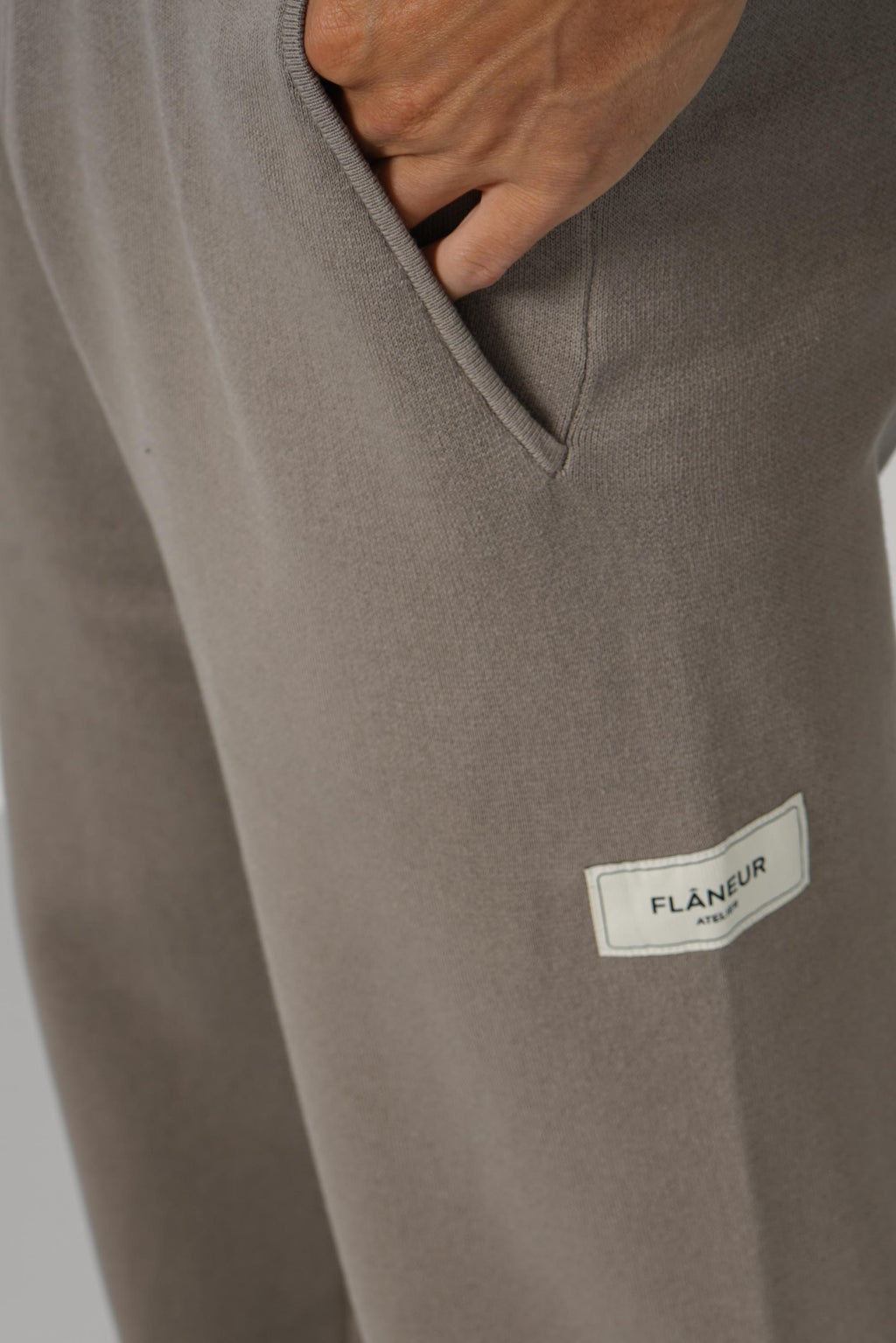 Flaneur Atelier Knit Pants – Taupe