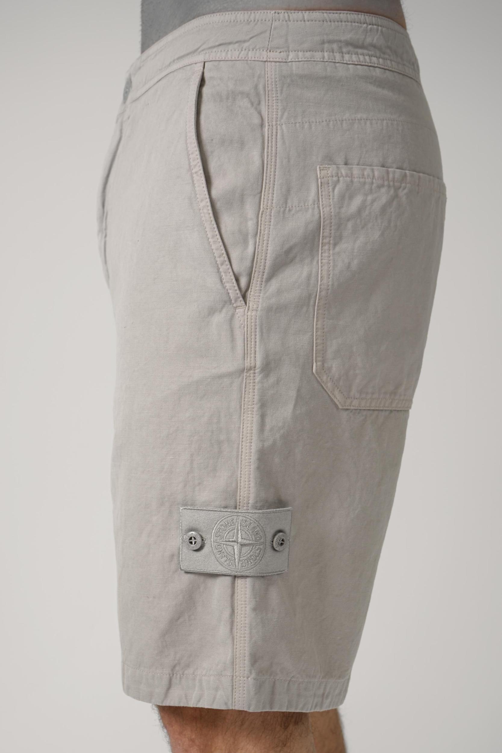 100003 Stone Island Ghost Shorts Dust Grey