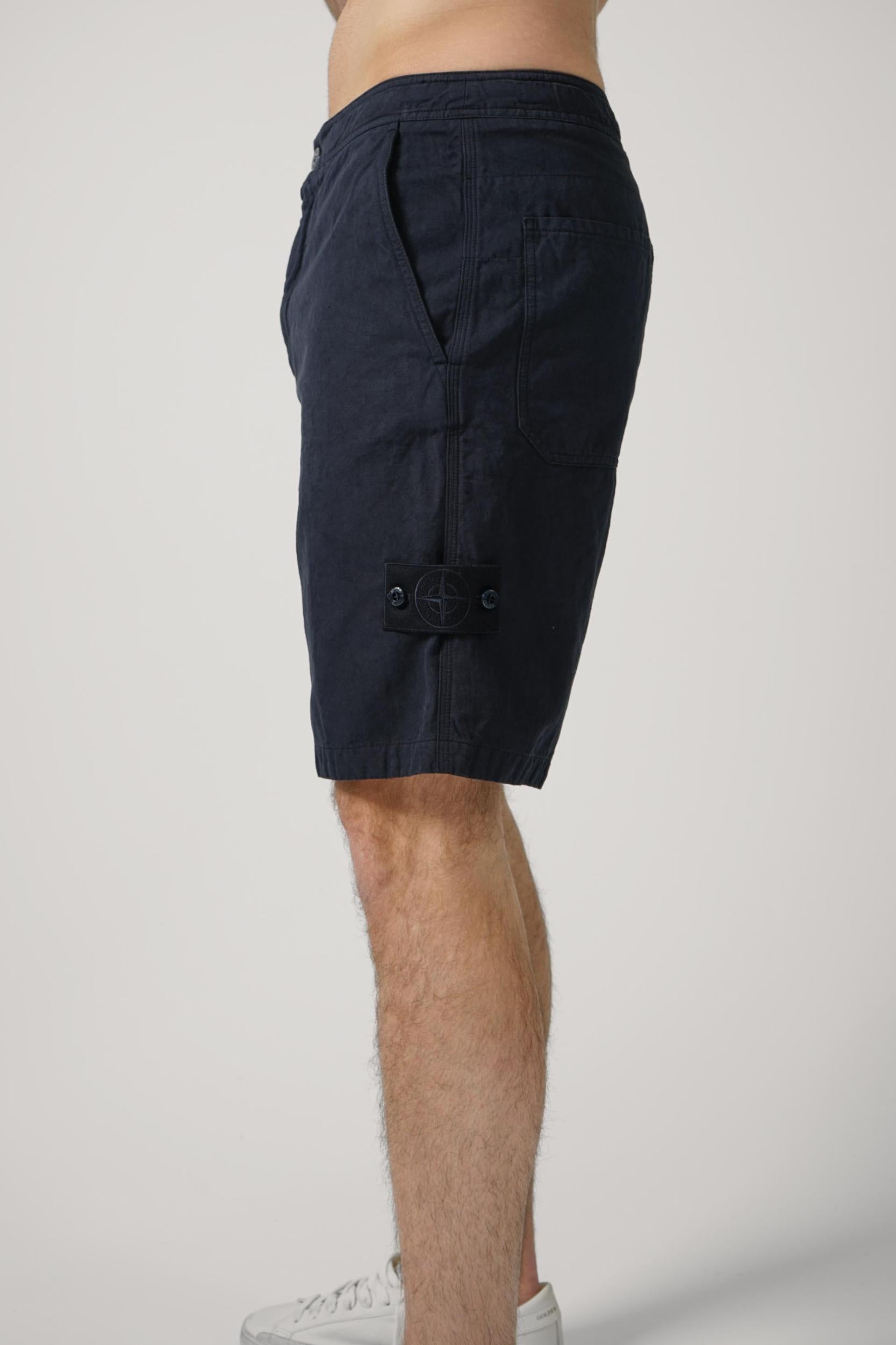 100003 Stone Island Ghost Shorts Navy