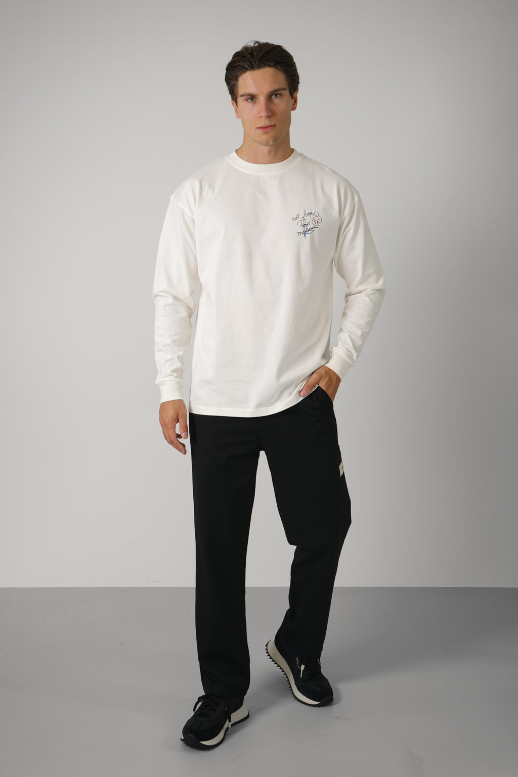 Esquisse Slogan Long Sleeve T-shirt