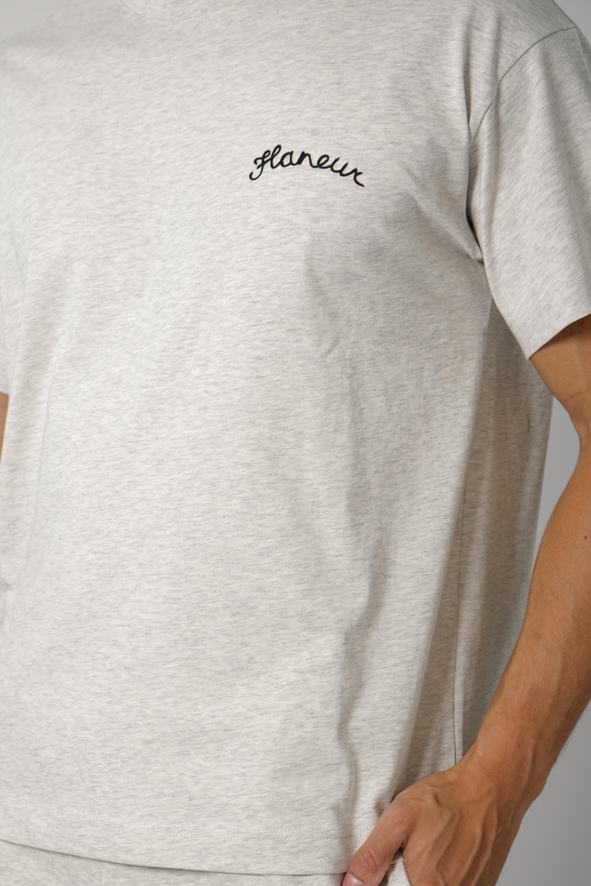 Signature T-Shirt – Heather Grey