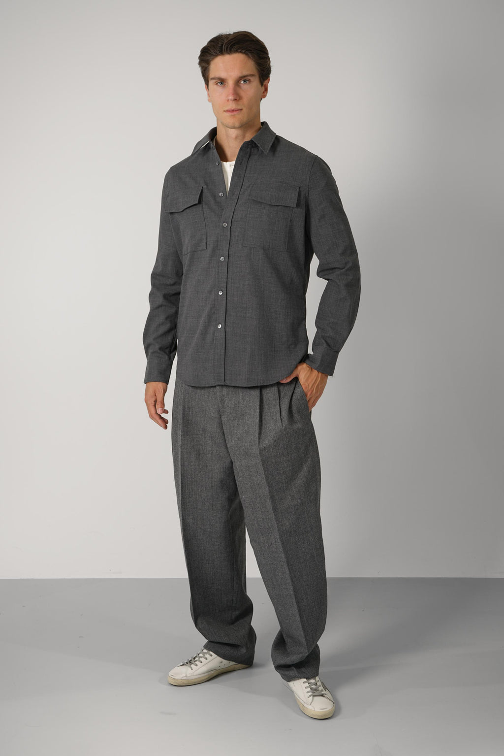 Classic Fit Shirt with Flap Pockets – Carbon Grey