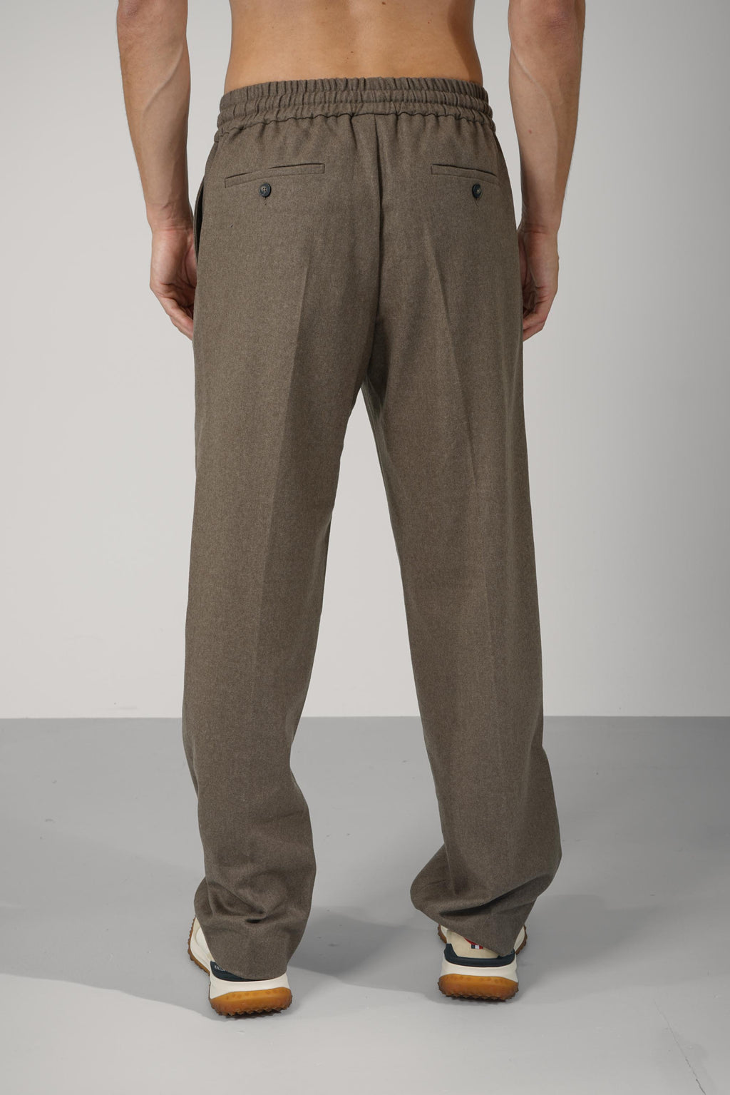 Zuit Trousers with 2 Pleats – Chocolate Brown/Ruby Red