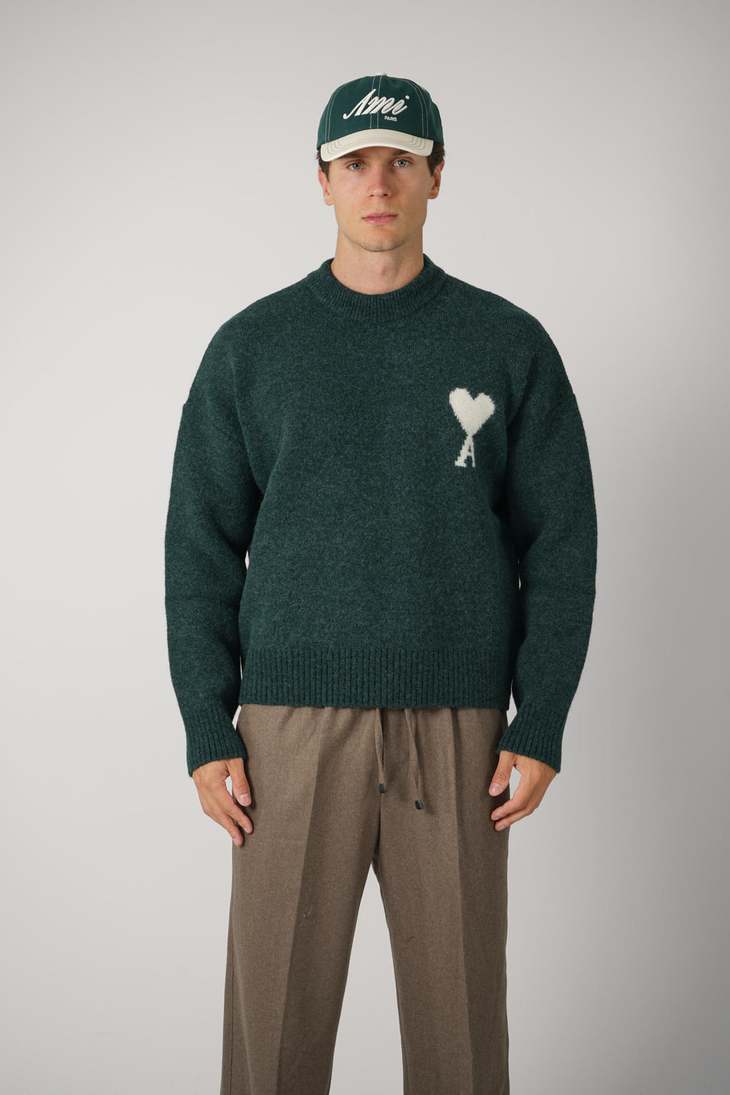 Crewneck Sweater with Ami de Coeur – Bottle Green/Ecru