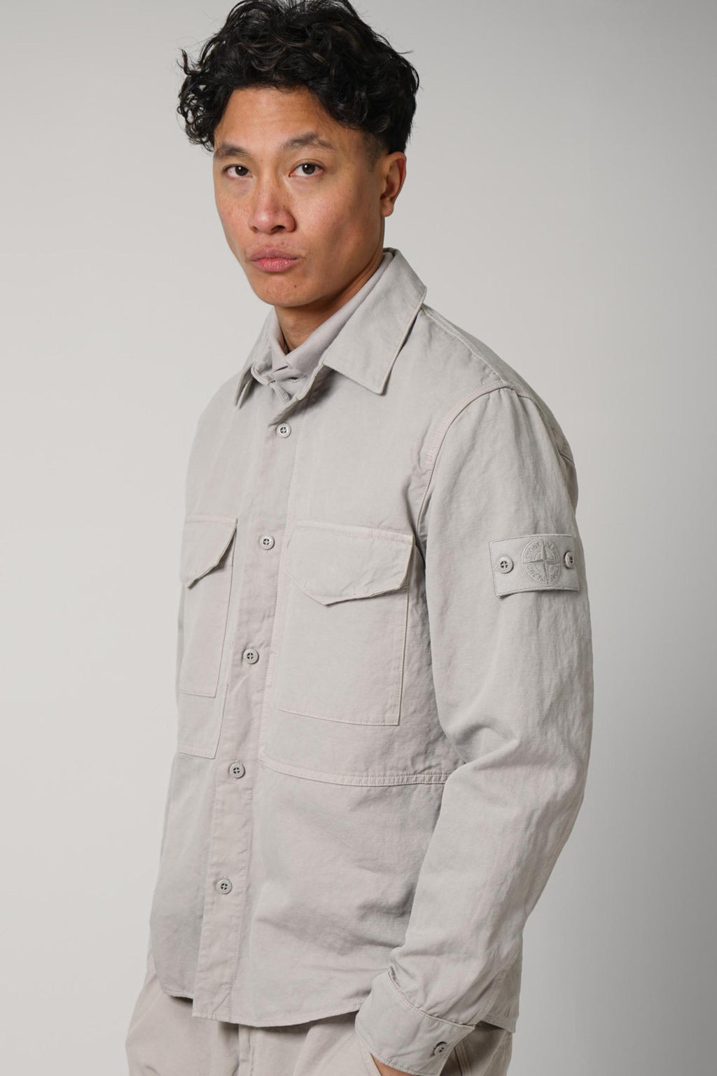 1200012 Stone Island Ghost Linen Canvas Overshirt Regualr Fit Dust Grey