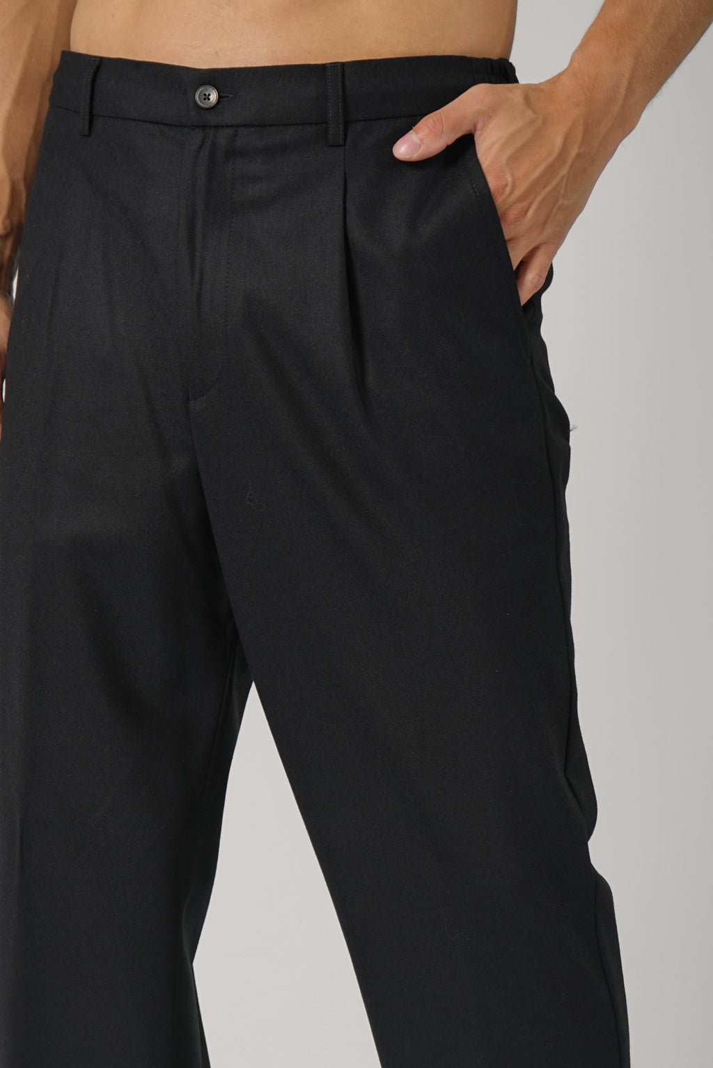 Marco Pescarolo Dieci Zip Trousers – 04 black