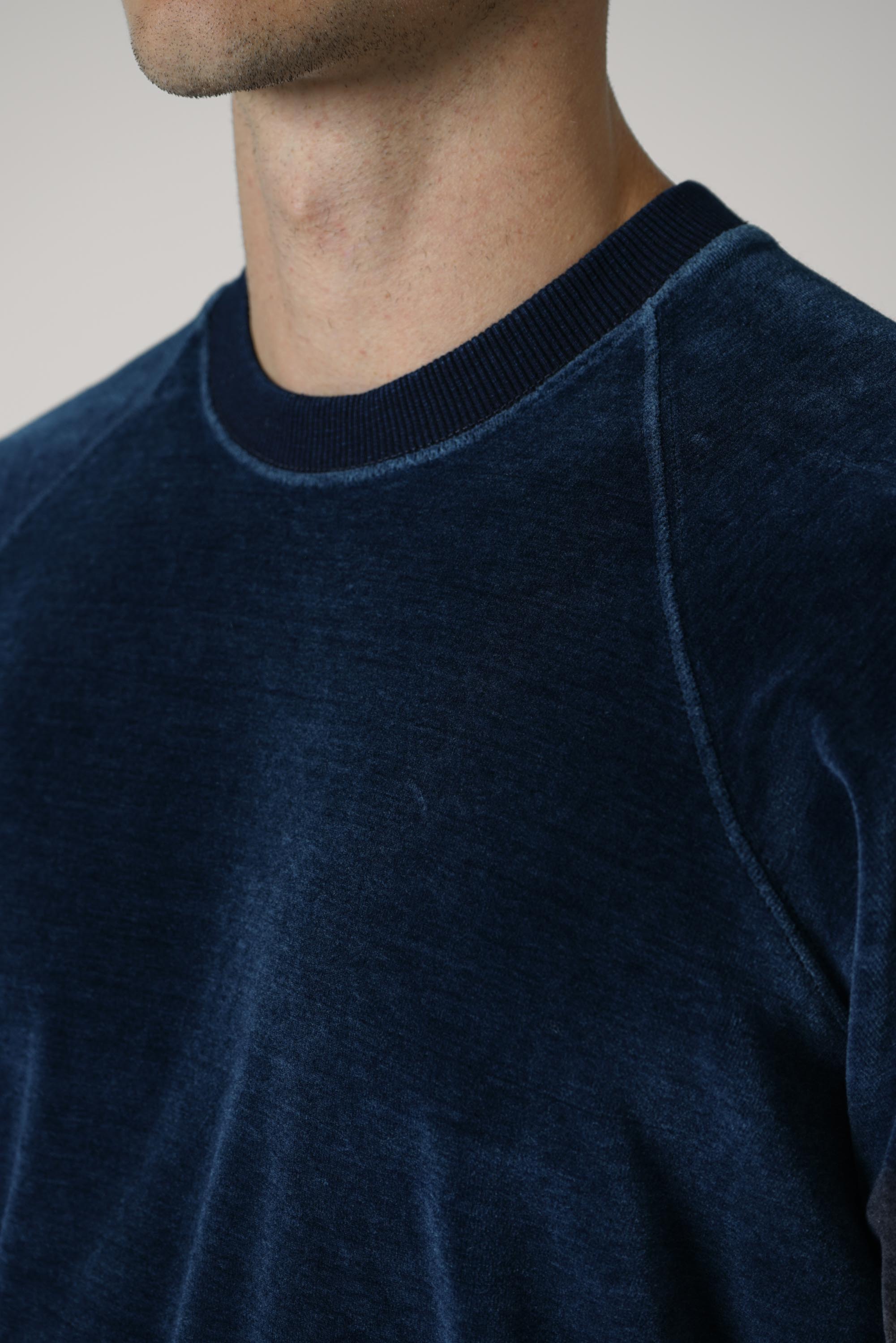 Indigo Velour LS Crew Neck – Ocean Cavern