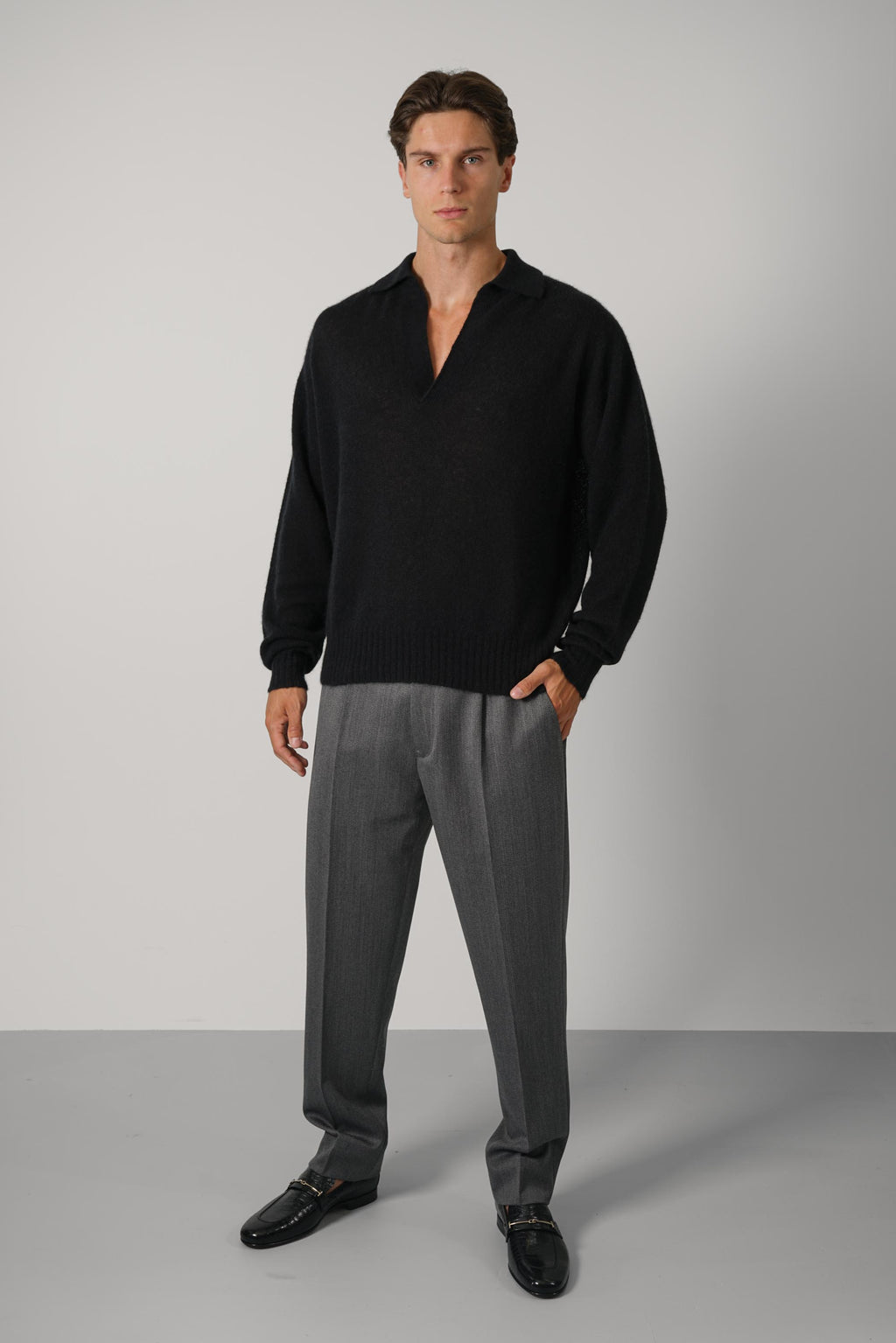 Seamless Cashmere Silk LS Buttonless Polo – Black