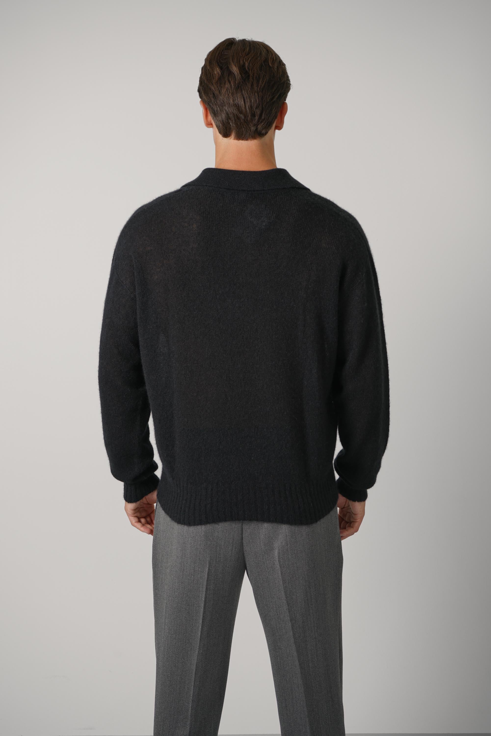Seamless Cashmere Silk LS Buttonless Polo – Black