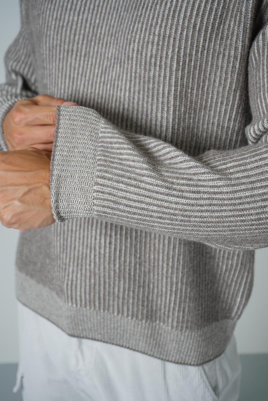 Cashmere Wool Blend Crewneck – 509
